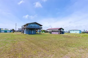 964 S Sage Rd, Crystal Beach, TX 77650 - Photo 26