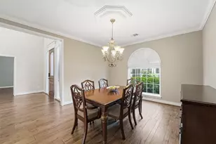 2023 Forest Garden Dr, Kingwood, TX 77345 - Photo 8