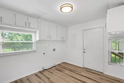 302 Lawrence Street, Tomball, TX 77375 - Photo 26