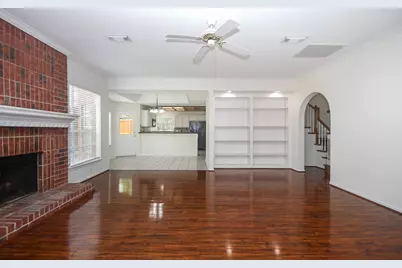 16907 Colony Terrace Drive, Sugar Land, TX 77479 - Photo 8