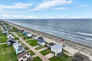 17725 Glei, Galveston, TX 77554 - Photo 4