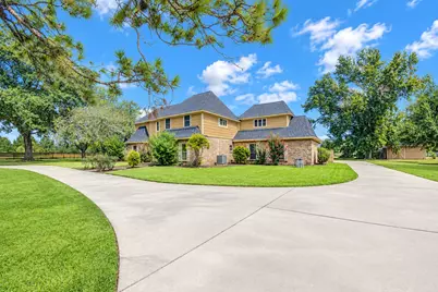 4810 Hunterwood Circle, Richmond, TX 77406 - Photo 6