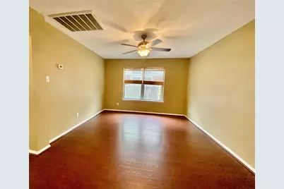 7238 Foxshadows Lane, Humble, TX 77338 - Photo 4