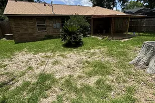 5711 Turtle Creek Rd, Houston, TX 77017 - Photo 18