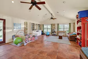 12 Creekwood Dr, Schulenburg, TX 78956 - Photo 14