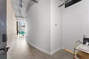 2000 Bagby St, Houston, TX 77002 - Photo 4