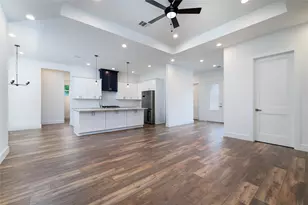 1049 Broadmoor Dr, Huntsville, TX 77340 - Photo 6