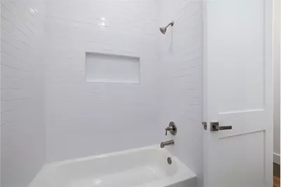 1049 Broadmoor Drive, Huntsville, TX 77340 - Photo 22