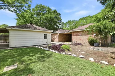 15725 Lakeview Drive, Jersey Village, TX 77040 - Photo 26
