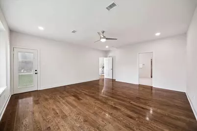 15911 Redwood Place Drive, Houston, TX 77079 - Photo 20