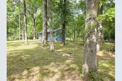 437 E Lumbermans Road, Onalaska, TX 77360 - Photo 16