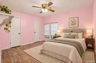 56 Flag Ct, Lake Jackson, TX 77566 - Photo 14