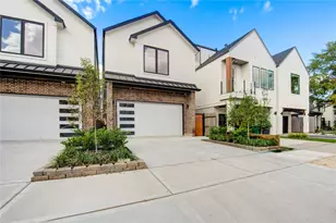 1810 Hazard St, Houston, TX 77019 - Photo 2