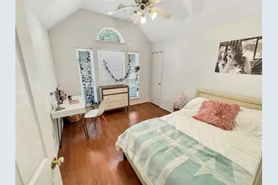 62 N Abram Circle, The Woodlands, TX 77382 - Photo 16