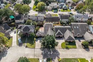 12835 Chimes Dr, Houston, TX 77077 - Photo 40