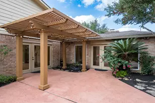 12835 Chimes Dr, Houston, TX 77077 - Photo 22