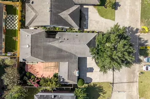 12835 Chimes Dr, Houston, TX 77077 - Photo 38