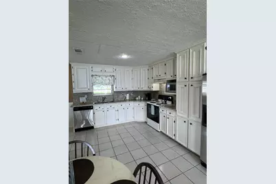 398 Lakeshore S, Onalaska, TX 77360 - Photo 22