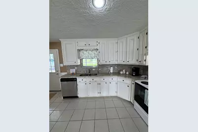 398 Lakeshore S, Onalaska, TX 77360 - Photo 8