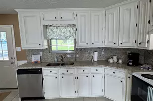 398 Lakeshore S, Onalaska, TX 77360 - Photo 8