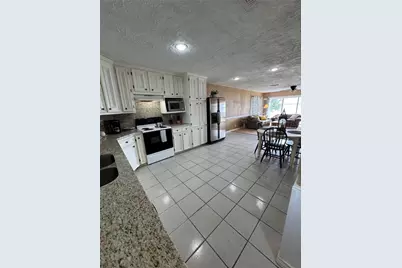 398 Lakeshore S, Onalaska, TX 77360 - Photo 14