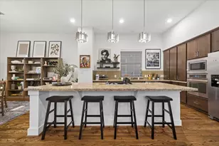 2110 Genesee St, Houston, TX 77006 - Photo 4