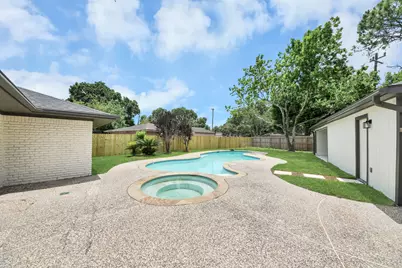 6023 Lattimer Drive, Houston, TX 77035 - Photo 46