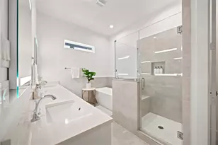 507 Schweikhardt St, Houston, TX 77020 - Photo 32