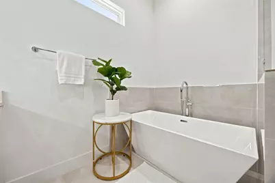 507 Schweikhardt Street, Houston, TX 77020 - Photo 34