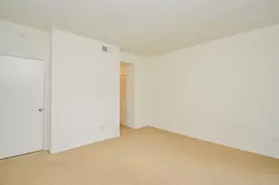 2100 Tanglewilde St, Houston, TX 77063 - Photo 22