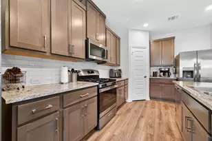 2836 Terrace Grove Dr, Conroe, TX 77304 - Photo 12