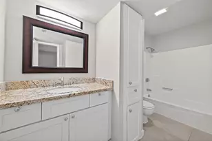 1114 Augusta Dr, Houston, TX 77057 - Photo 10