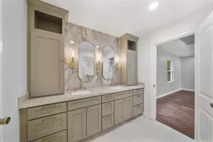 9313 Livernois Rd, Houston, TX 77080 - Photo 20