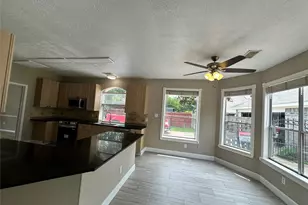 13315 Denver Oaks Dr, Houston, TX 77065 - Photo 18