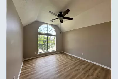 13315 Denver Oaks Drive, Houston, TX 77065 - Photo 4