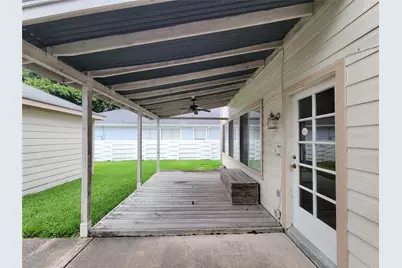 9607 Farrell Drive, Houston, TX 77070 - Photo 36