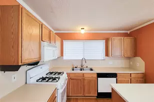 9607 Farrell Dr, Houston, TX 77070 - Photo 18