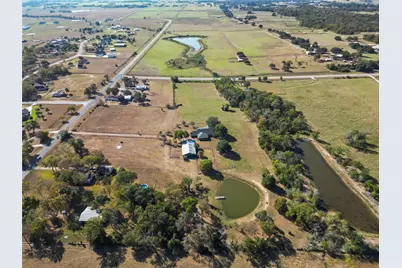 28109 Waller Gladish Rd, Waller, TX 77484 - Photo 8