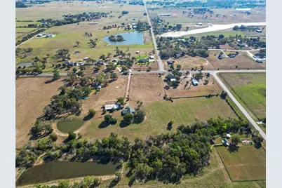 28109 Waller Gladish Rd, Waller, TX 77484 - Photo 10