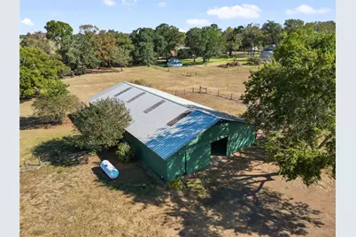28109 Waller Gladish Rd, Waller, TX 77484 - Photo 4