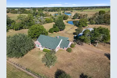 28109 Waller Gladish Rd, Waller, TX 77484 - Photo 2