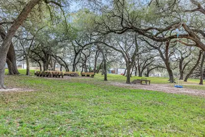 1115 County Rd 307, Alleyton, TX 78935 - Photo 22