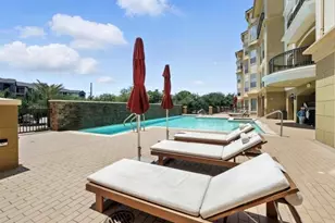 7575 Kirby Dr, Houston, TX 77030 - Photo 1