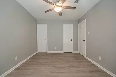 5107 Sycamore Avenue, Pasadena, TX 77503 - Photo 22