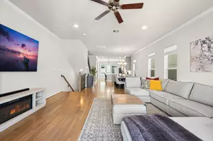 1309 W 24th St, Houston, TX 77008 - Photo 10