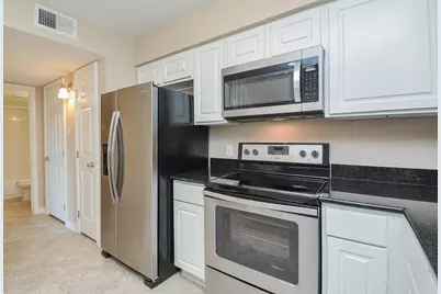 2611 Grants Lake Boulevard #127, Sugar Land, TX 77479 - Photo 16