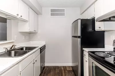 10402 Sandpiper Drive #2 -20, Houston, TX 77096 - Photo 2