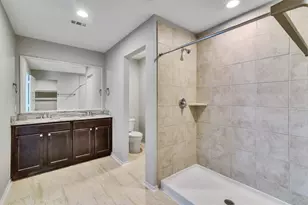16831 Silent Pines Ct, Conroe, TX 77302 - Photo 18