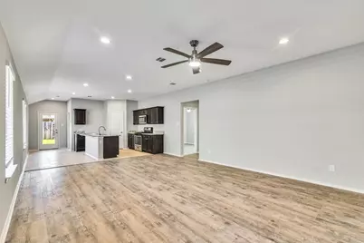 16831 Silent Pines Court, Conroe, TX 77302 - Photo 6