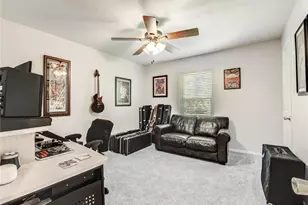 11715 Cypresswood Dr, Houston, TX 77070 - Photo 22